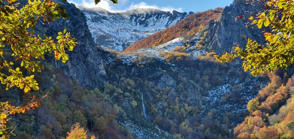 Cascada del Tabayón del Mongallu
