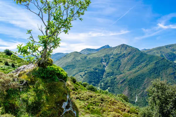 Braña de Mumián Route